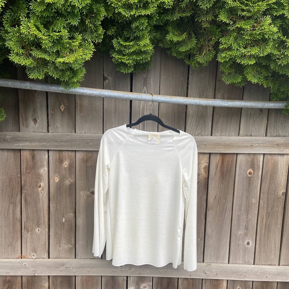 Light White Top